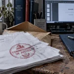 Huissier de justice à montpellier : documents et dossier prêts pour agir vite