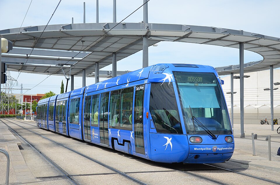 Rame bleue de la ligne 1 à la station Place de France, le 19 juillet 2014.